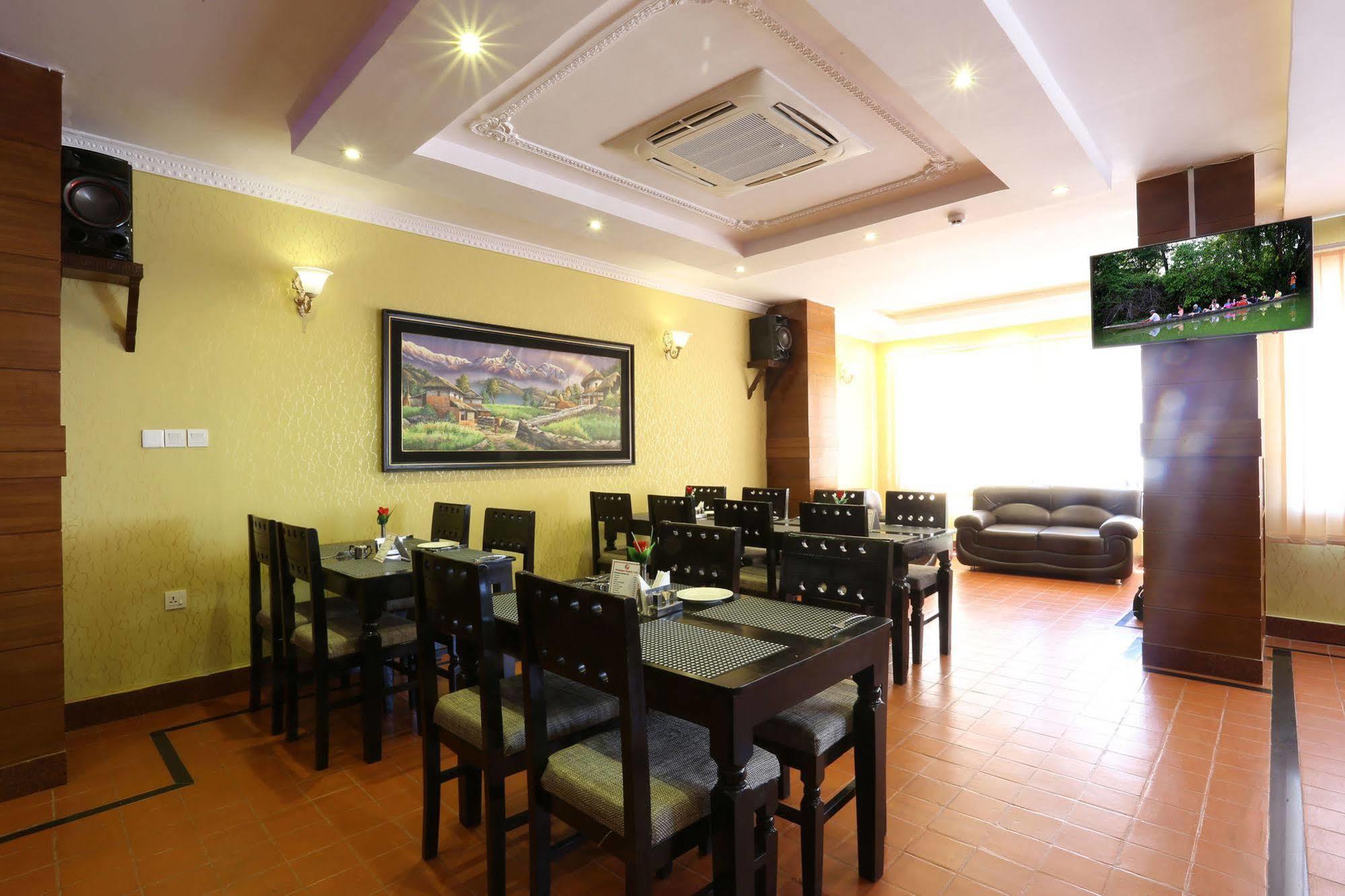 Hotel Pokhara Goodwill المظهر الخارجي الصورة